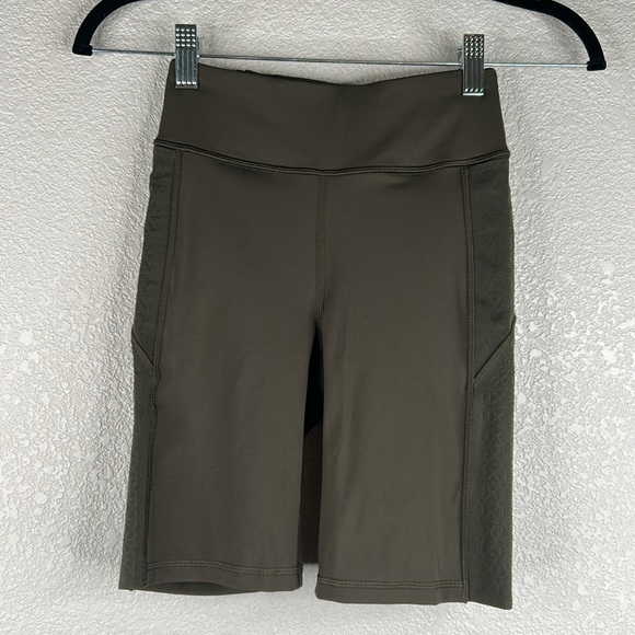 Lululemon Strength & Sweat Short 8" Dark Olive W7ANAS Size 2 - Picture 5 of 9